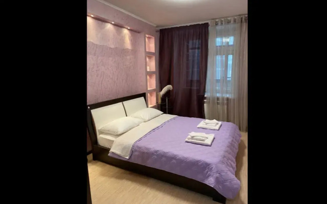 Dyber House Apartment on 60 Chistopolskaya Street