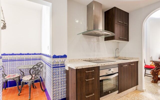 Large Apartment in Prime Location in Fuengirola Ref 98