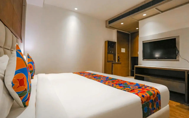 FabHotel F9 Chhatarpur