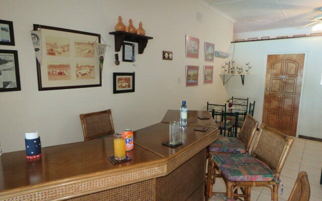 Mdoni House Guest Lodge