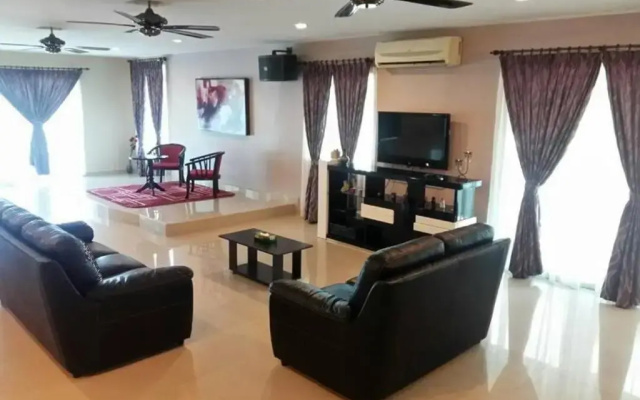 Aqua Blue Wave Port Dickson Home Villa