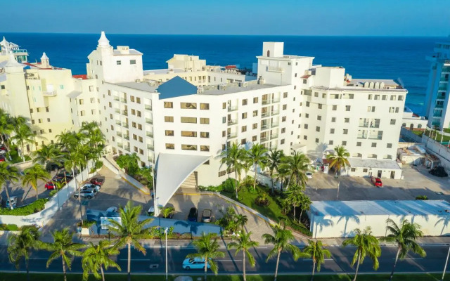 Bel Air Collection and Spa Cancun Resort