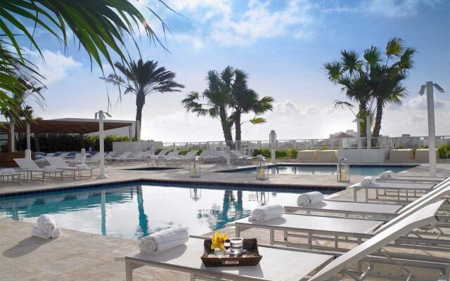 Grand Beach Hotel Surfside