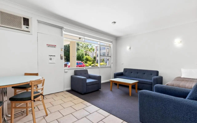 Taft Apartments