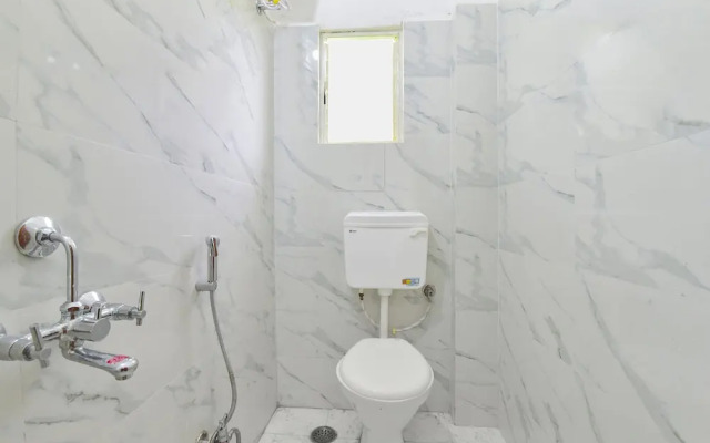 Fabhotel Grand Embassy