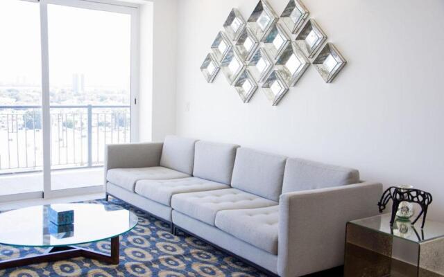 Real View Towers E706 by Casago