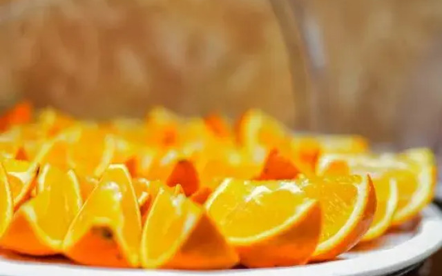 Yuechen Hotel (Xietaizi Subway Station)