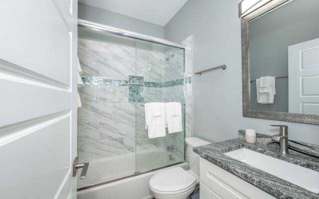 Findlay Market Suite 5