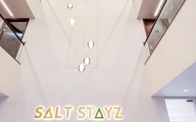 Saltstayz Premier – Golf Course Road & Sector 42