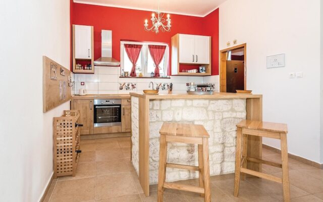 Stunning Home in Sibenik With Wifi and 5 Bedrooms