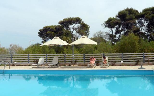 Antorina Beachfront Villas