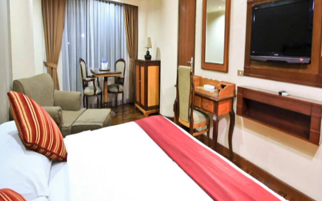 Grand Menteng Hotel