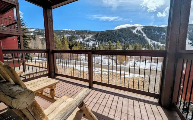 Cinnamon Ridge C114