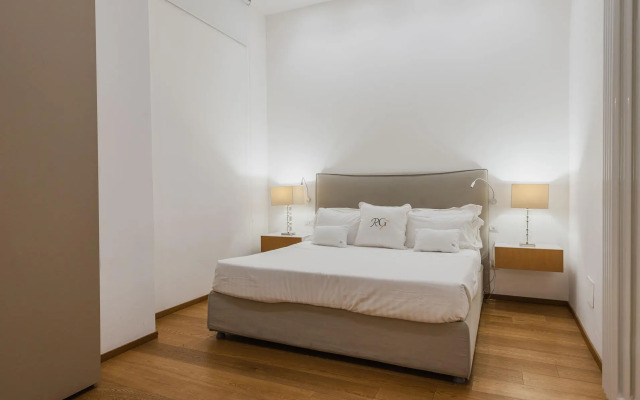 RG7 Apartments