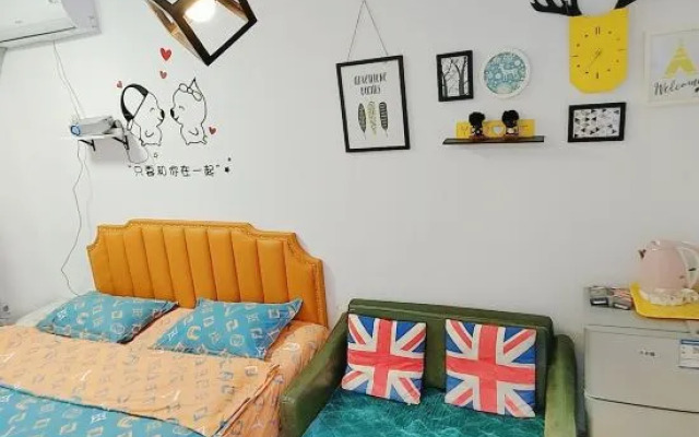 Pig Pig Sister's Apartment (Shenyang Construction University Shop)