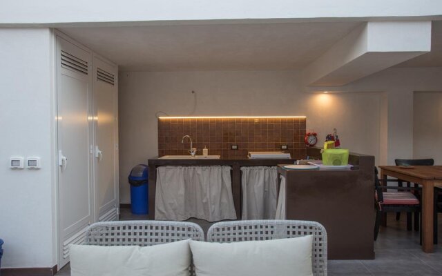 GGHH House Hotel