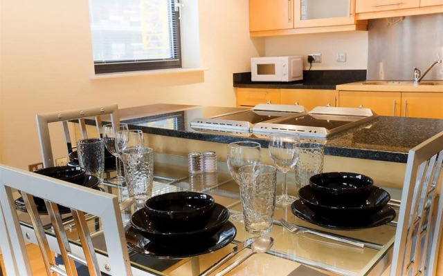 Rojen Apartments Canary Wharf