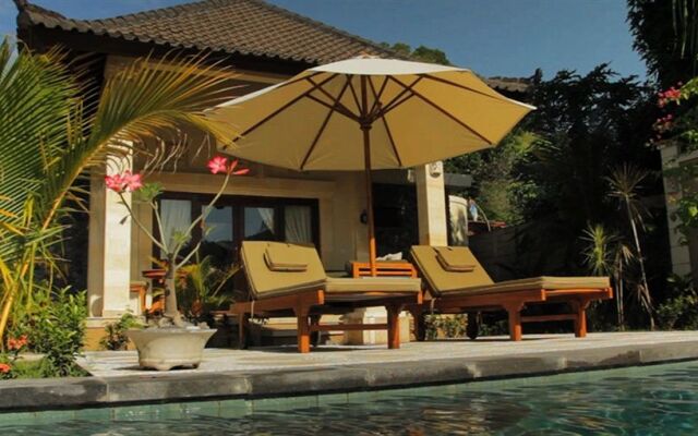 Golden Buddha Cottages