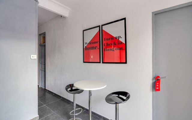 OYO Ruzafa Guesthouse