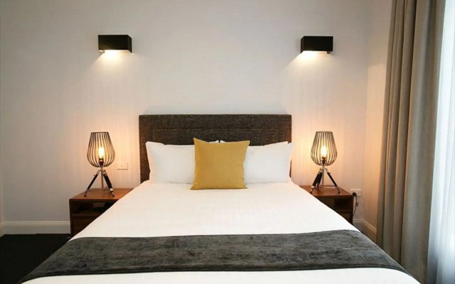 The Lucky Hotel