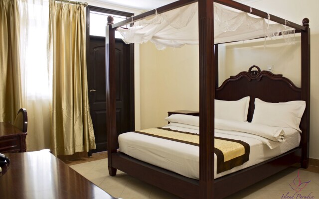 Island Paradise Inn