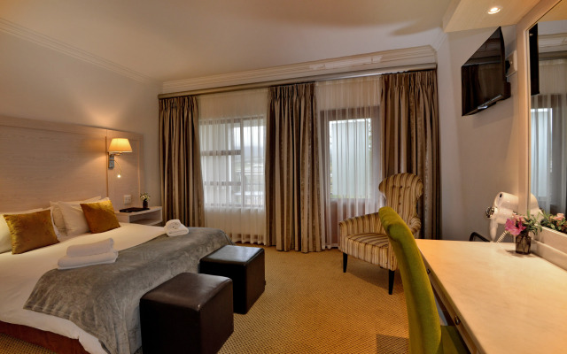 Val Du Charron Wine & Leisure Estate