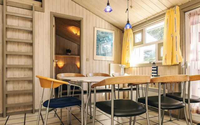 10 Person Holiday Home in Albaek