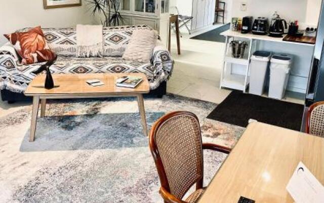 The Waterfront Apartment