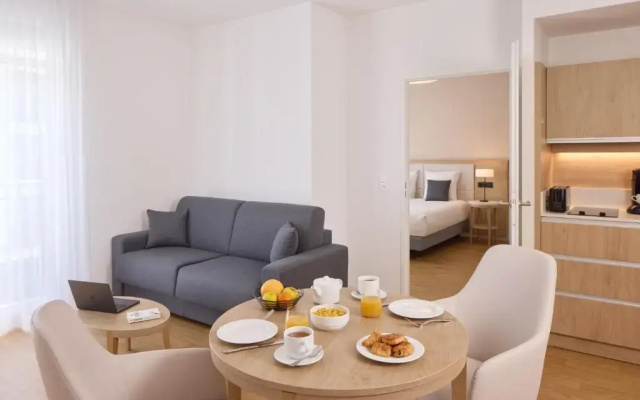 Отель Quality Aparthotel Chessy Val d’Europe