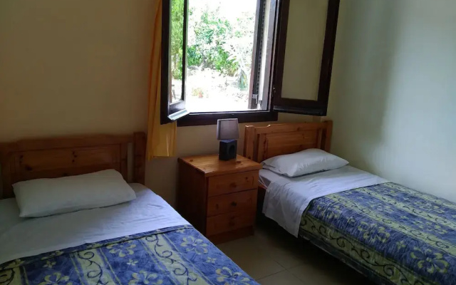 Spaceful Apartment With Veranda 'n Garden