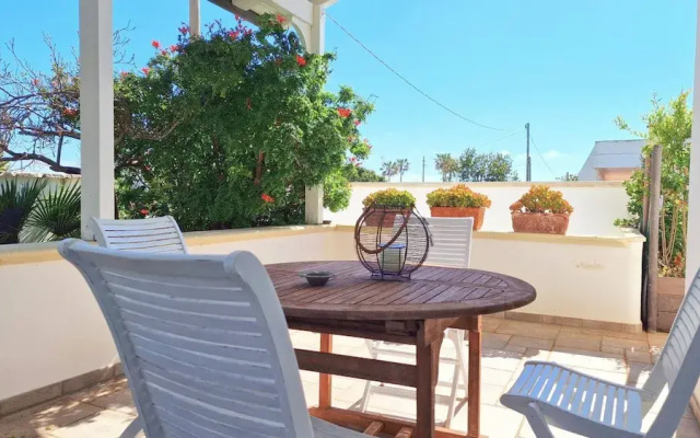 Villa Fede - 3 Bedrooms 2 Bathrooms air Conditioning by the sea