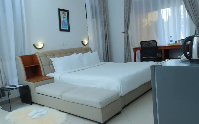 Mowicribs Hotel & Spa
