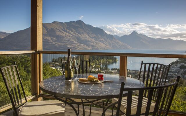 Queenstown Heights