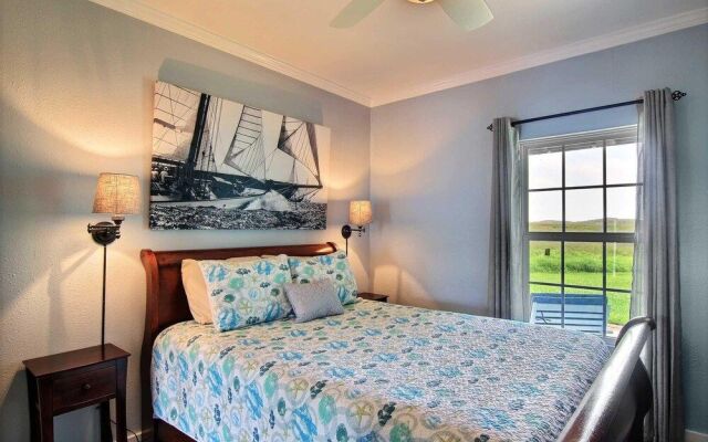 TX361 6877 - 5 Br Home