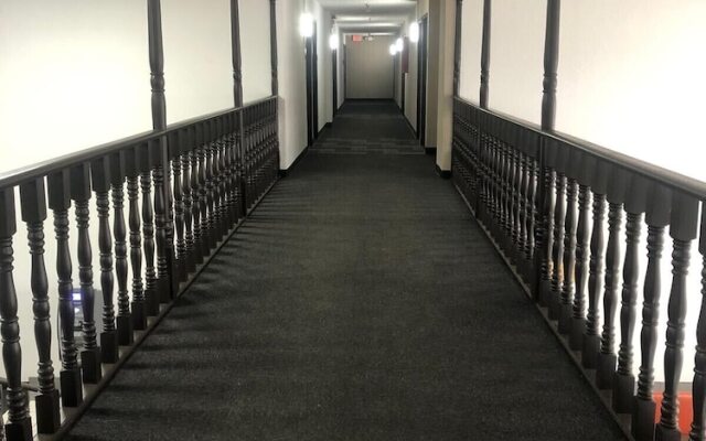 Shadeland Inn Indianapolis