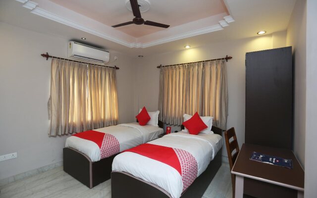B S Guest House by OYO Rooms