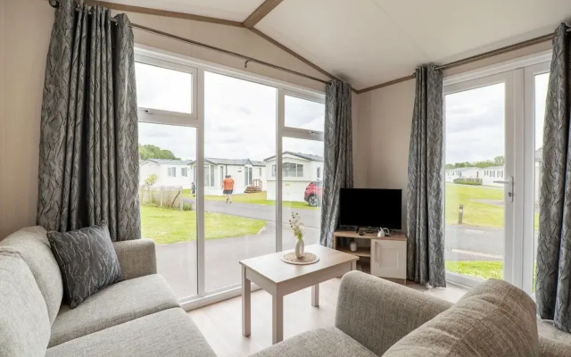 Chalet in De Haan Near Sandy Beaches
