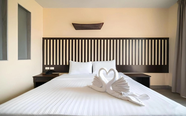 Sunday JA Plus Hotel