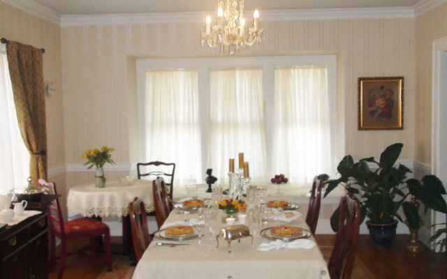 Barrington Manor
