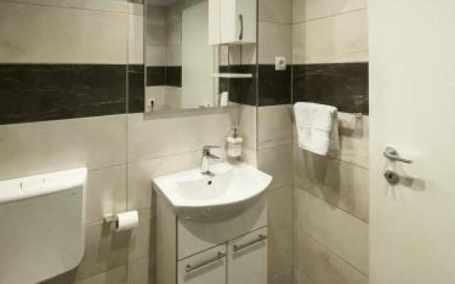 Apartman Pink