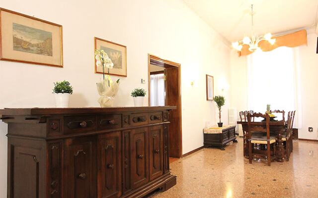 City Apartments - Malibran