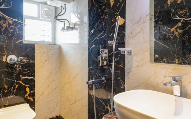 Yashshree Bangla Queen