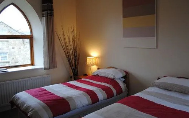 The Olde School House