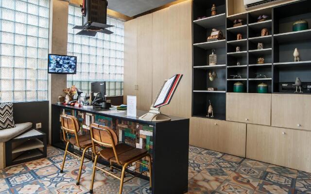 M Boutique Hostel