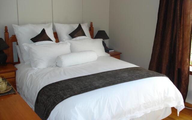 Constantia Guest Lodge