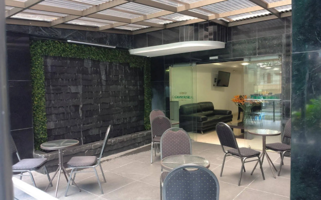 Hotel Calasanz Real
