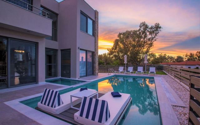 Ocean Private Villas