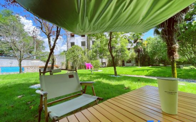 Yixian Yunzhu Jingshang Huajian B&B