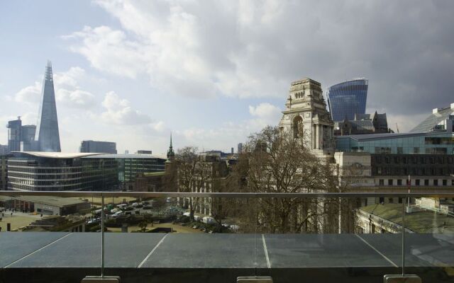 citizenM Tower of London