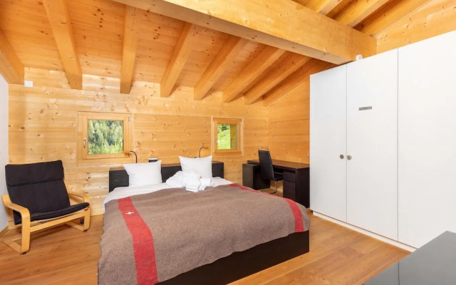 Crystal de Neige Luxury Chalet Spa & Jacuzzi